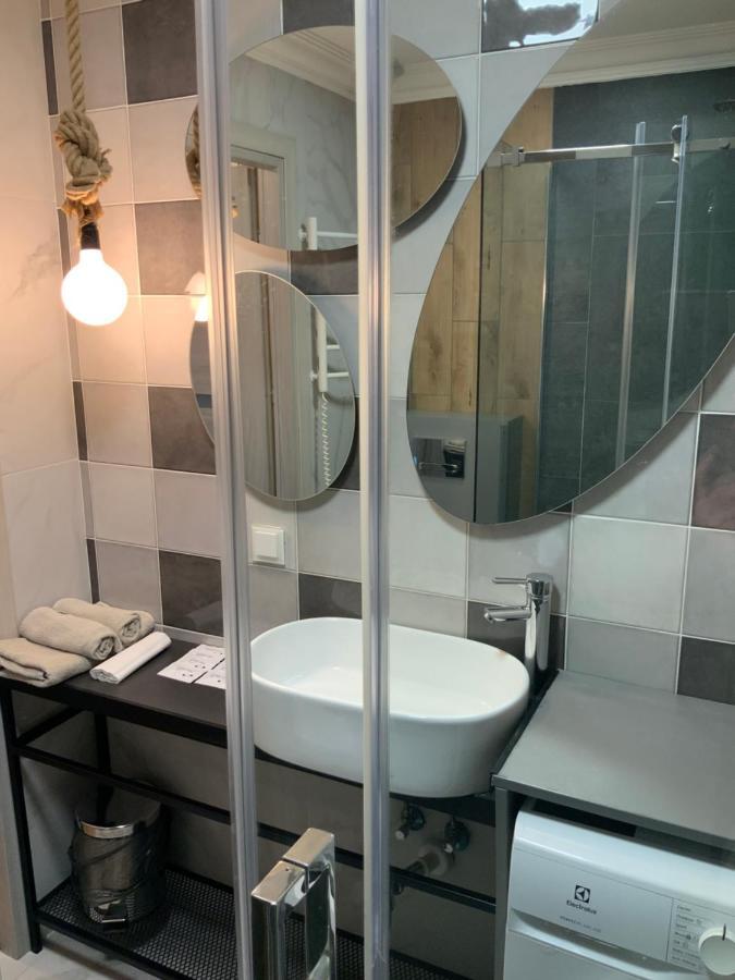 Riverside Apartment Self Check-In Klaipeda Bagian luar foto