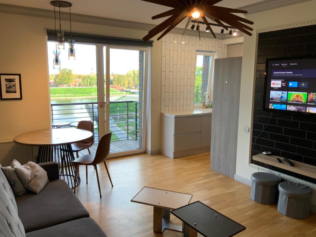 Riverside Apartment Self Check-In Klaipeda Bagian luar foto