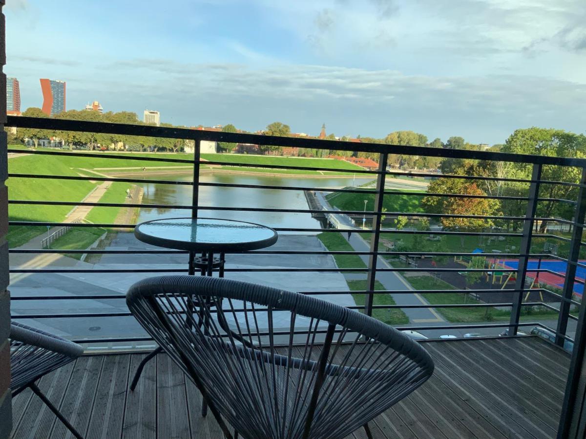 Riverside Apartment Self Check-In Klaipeda Bagian luar foto