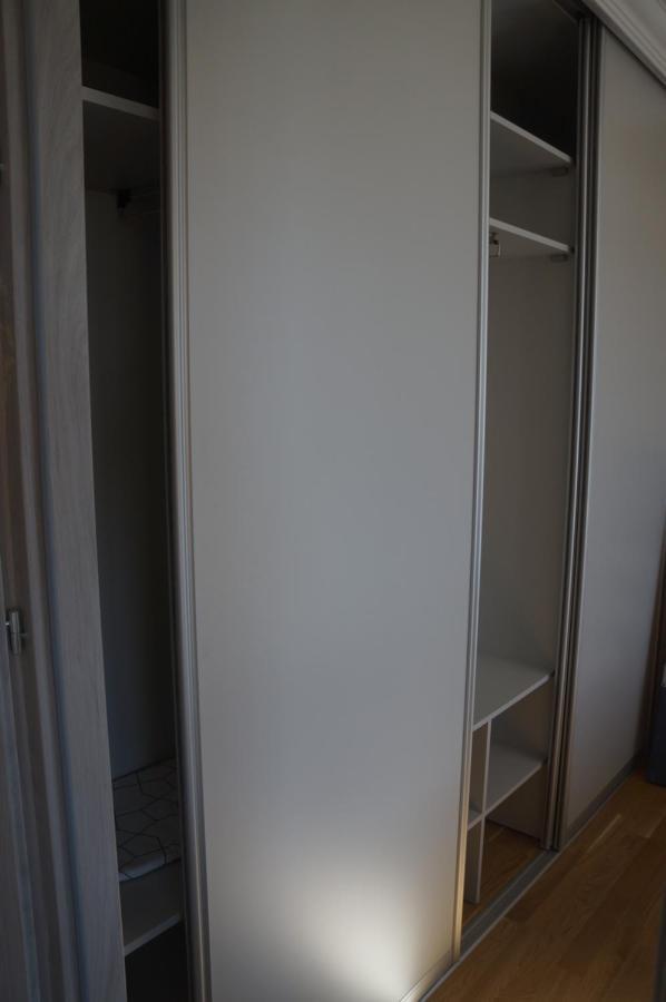 Riverside Apartment Self Check-In Klaipeda Bagian luar foto